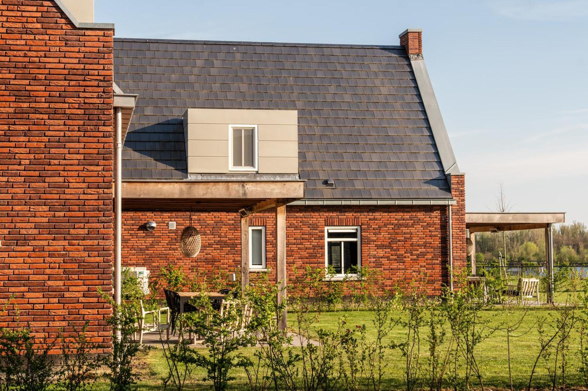 Parc Maasresidence Торн Екстериор снимка